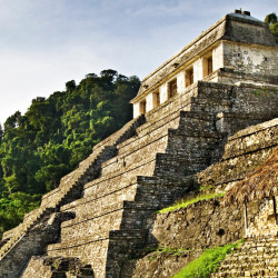 VUELOS CANCÚN - PALENQUE