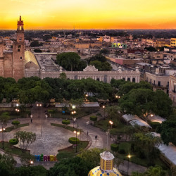 VUELOS PLAYA DEL CARMEN - MÉRIDA