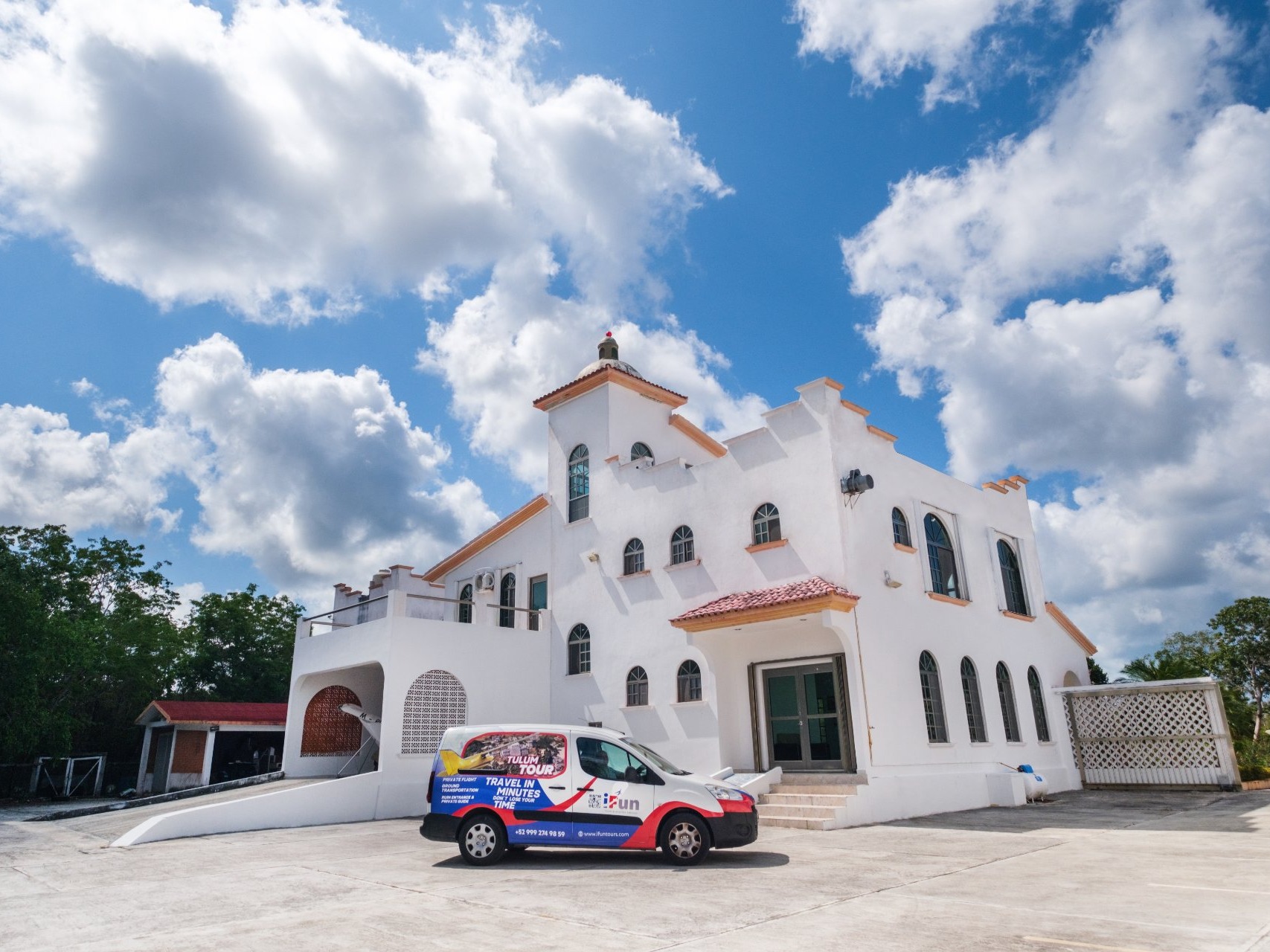 Private Taxi in Cozumel CLICK ON THE PICTURE FOR MORE